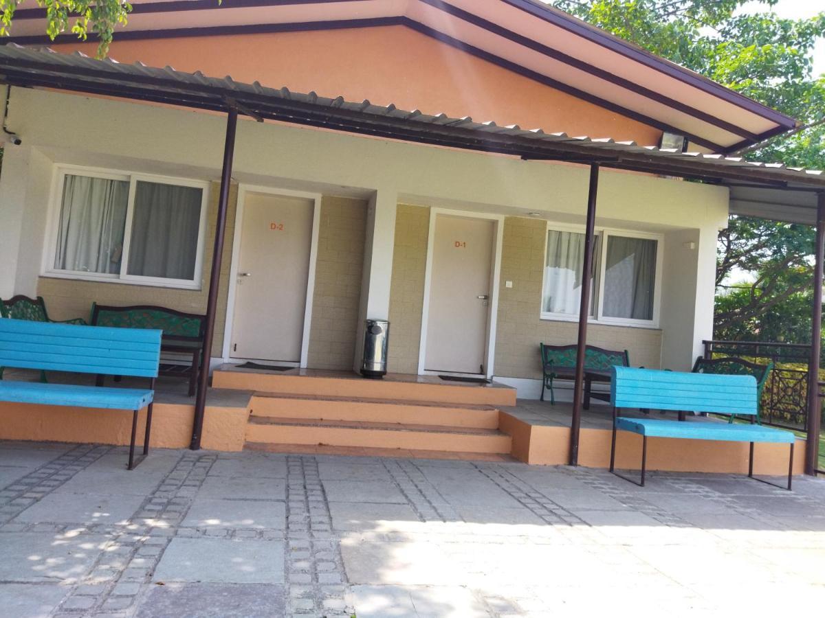 Savana Lake Resort Насик Экстерьер фото