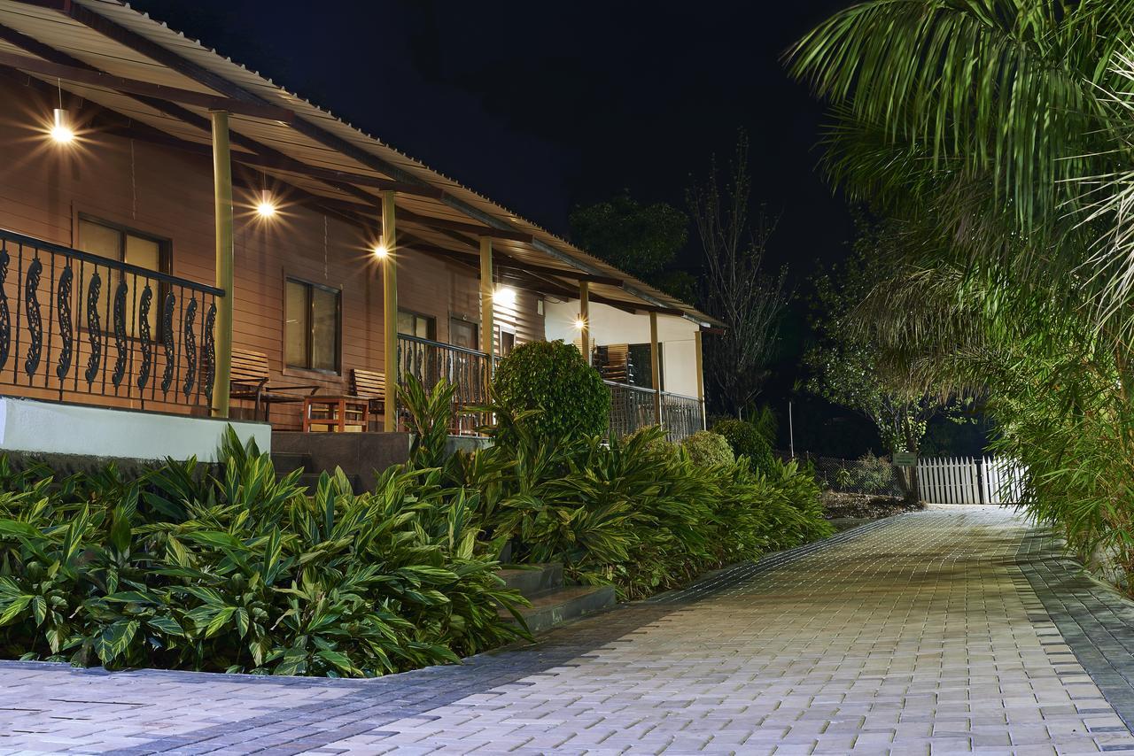 Savana Lake Resort Насик Экстерьер фото